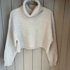 NWT Aritzia Babaton Guell Turtleneck Sweater Sz Small light gray “Heather Birch”